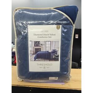 Full/Queen Velvet Comforter and Sham Set Blue - Threshold